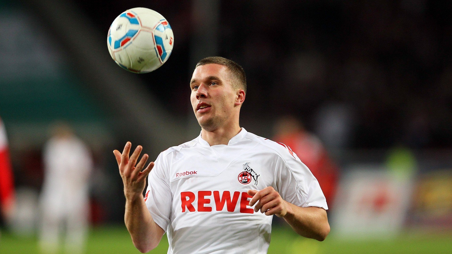 开云真人体育娱乐-“足球裁判员国际交流，提升裁判执裁水平”，足球裁判员基本功